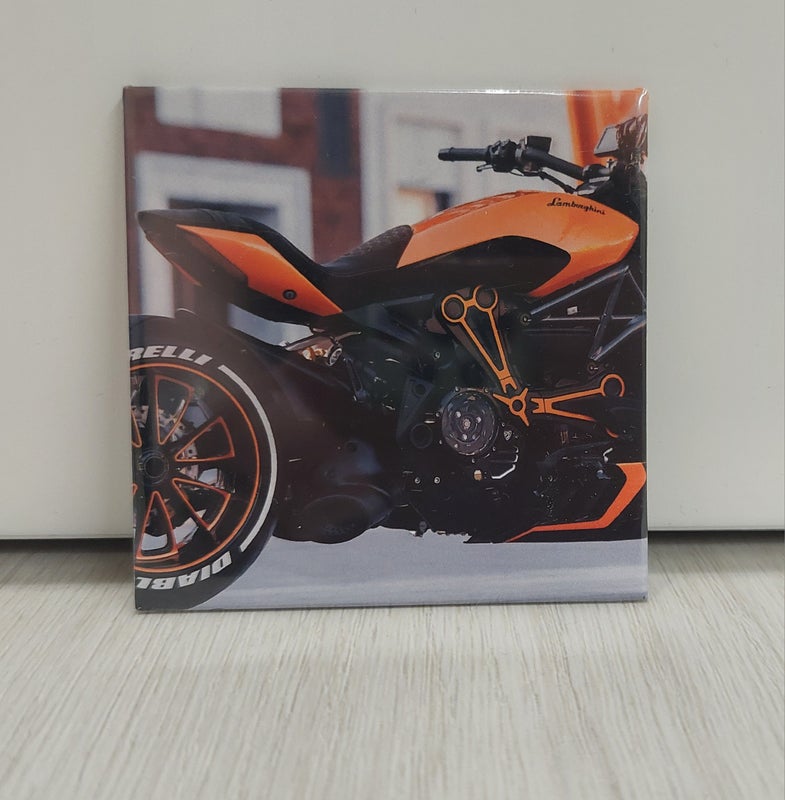 Magneetti omalla kuvalla 1 kpl